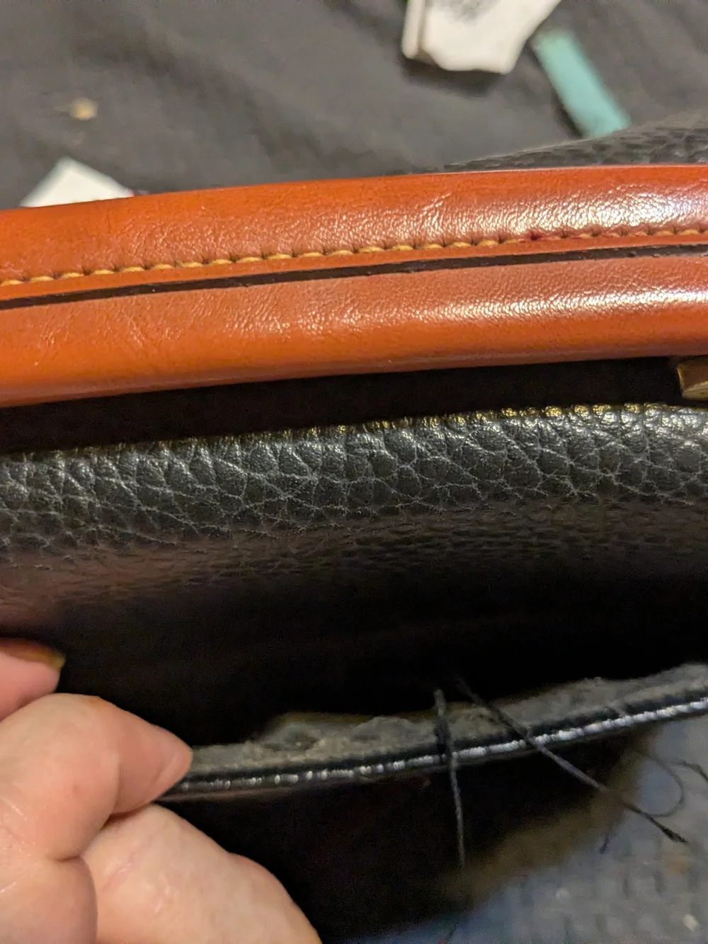 Vintage Dooney Bourke Pebbled Leather Bag black tan Crossbody
